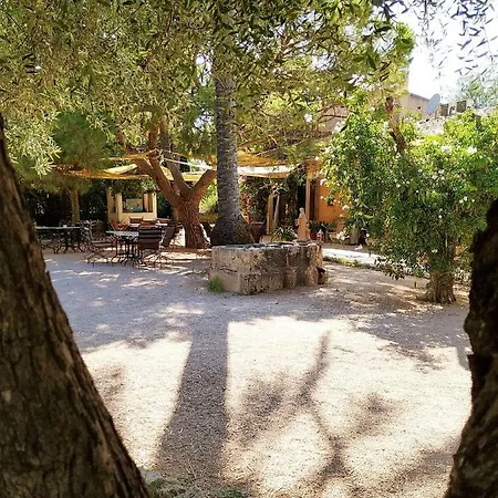 Petit Es Figueral Hotel